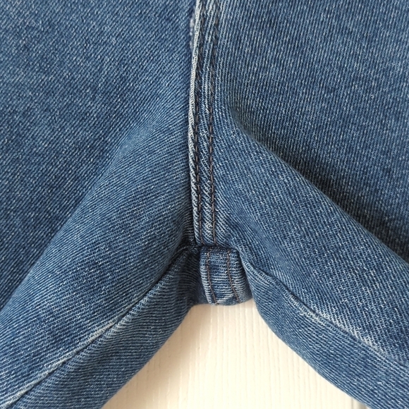 Lee 90's Vintage Slim High Rise Medium Wash Tapered Leg Denim Mom Jeans Blue 8 - Picture 11 of 14